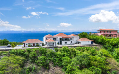 Welcome to Casa Serenity: Your Luxurious Escape in Costa Rica